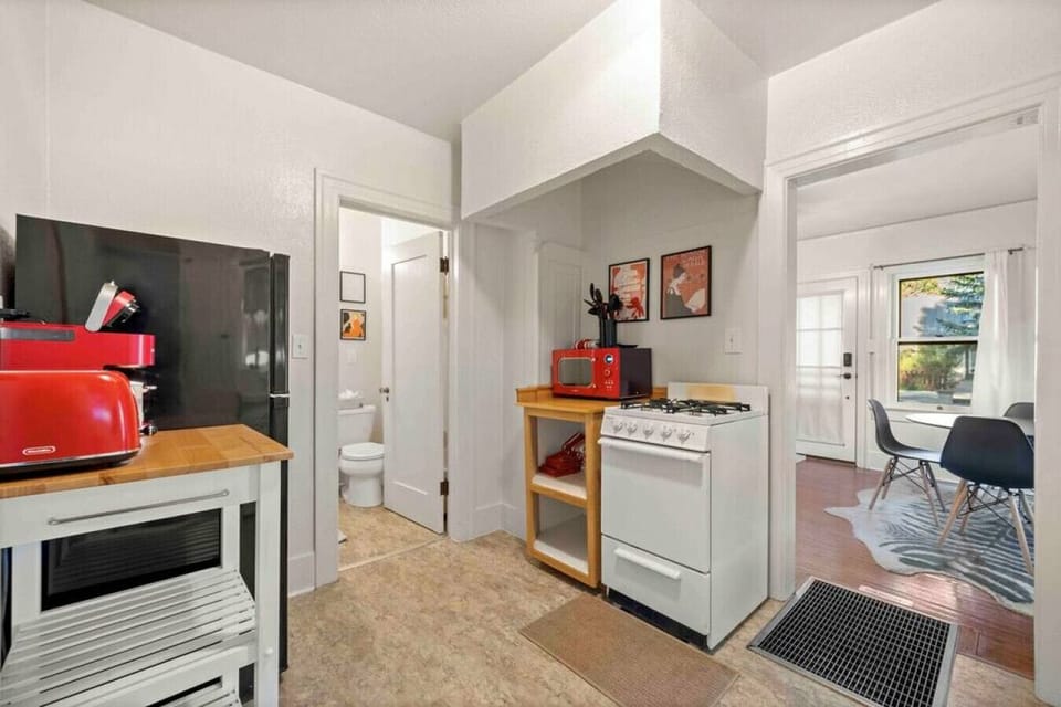 Another view of the kitchen area