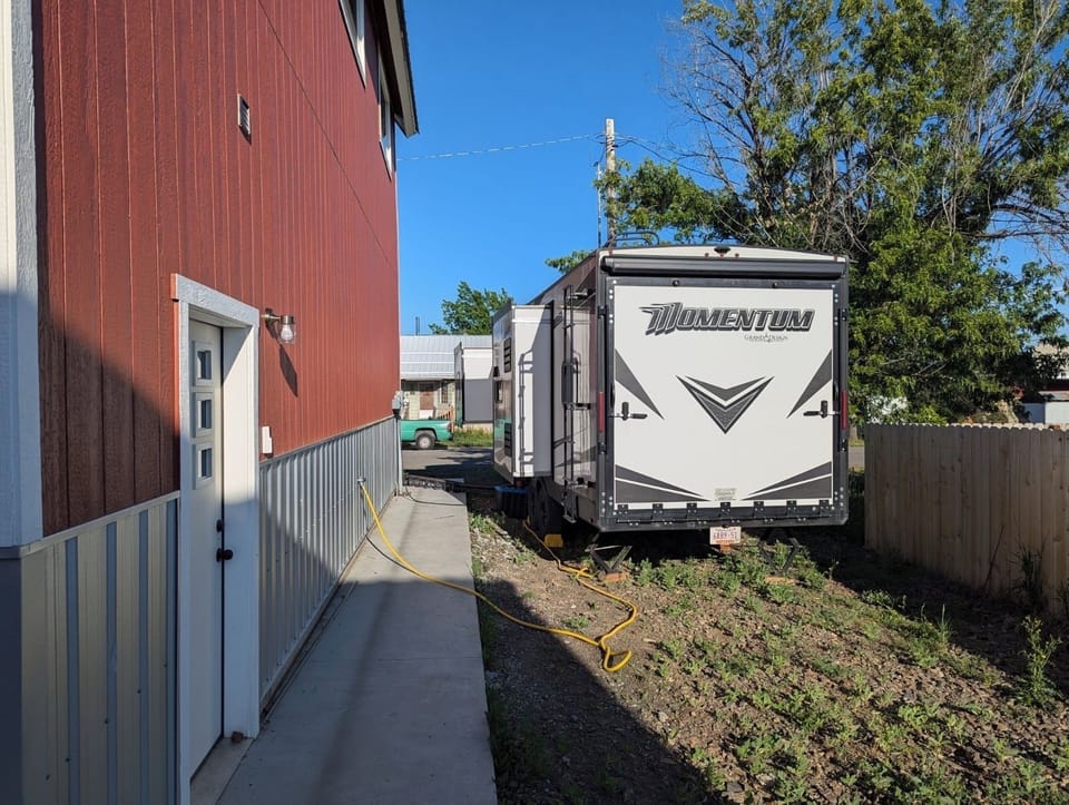 RV parking outside too! 