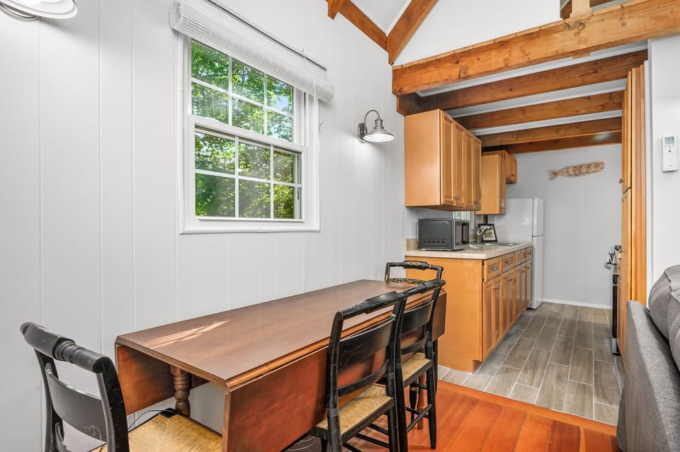 Kitchen Table 