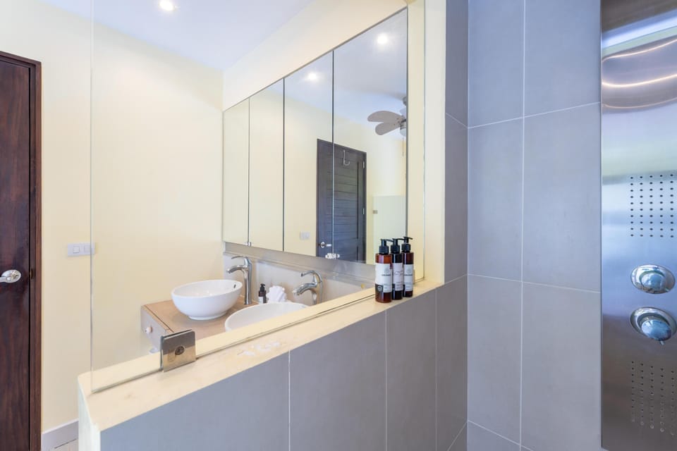 Master bathroom