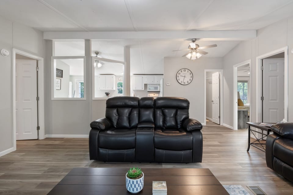 Ample space.