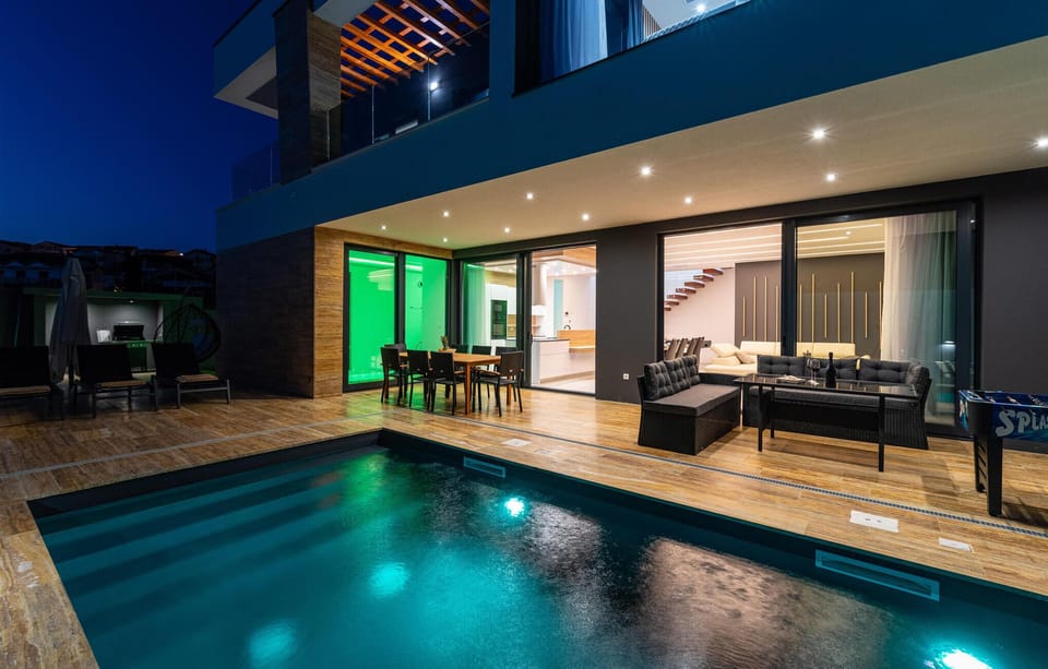 pool