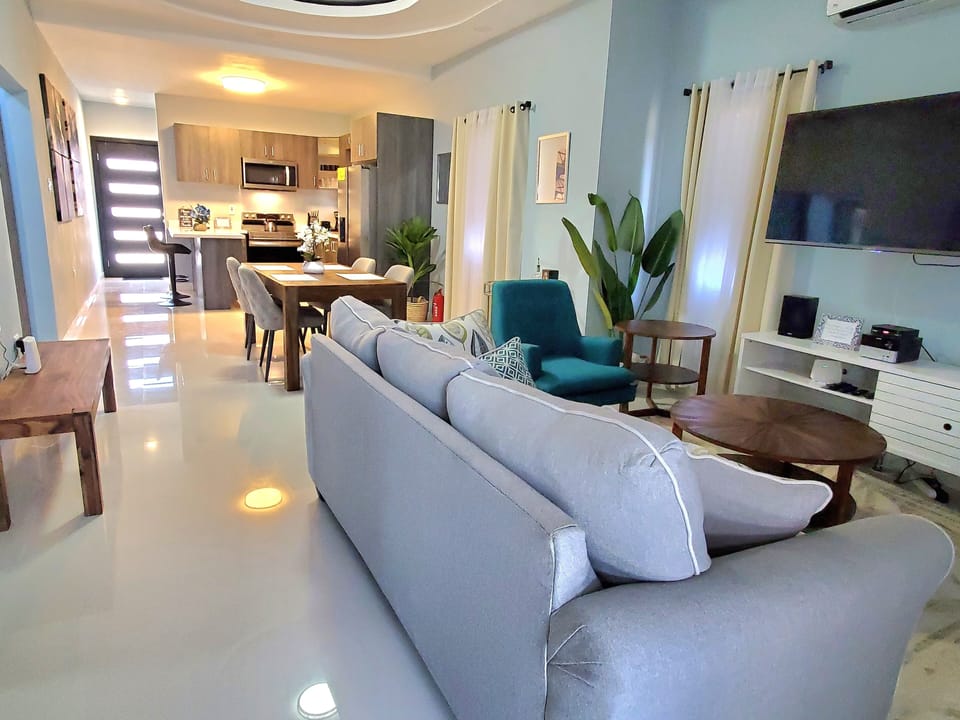 Living Room (1)