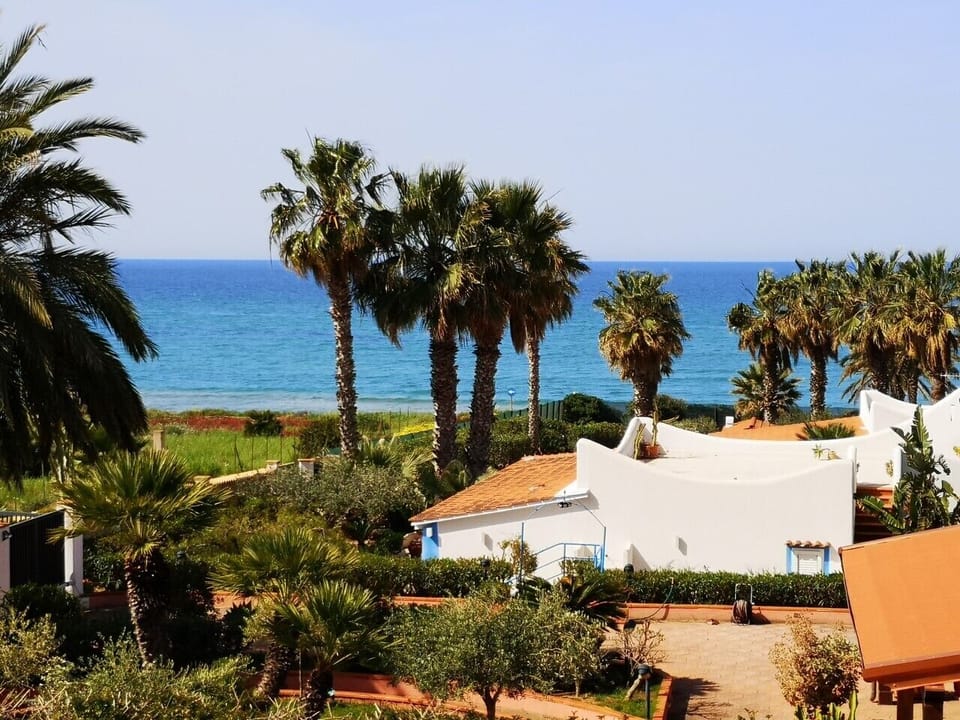 Beach/ocean view