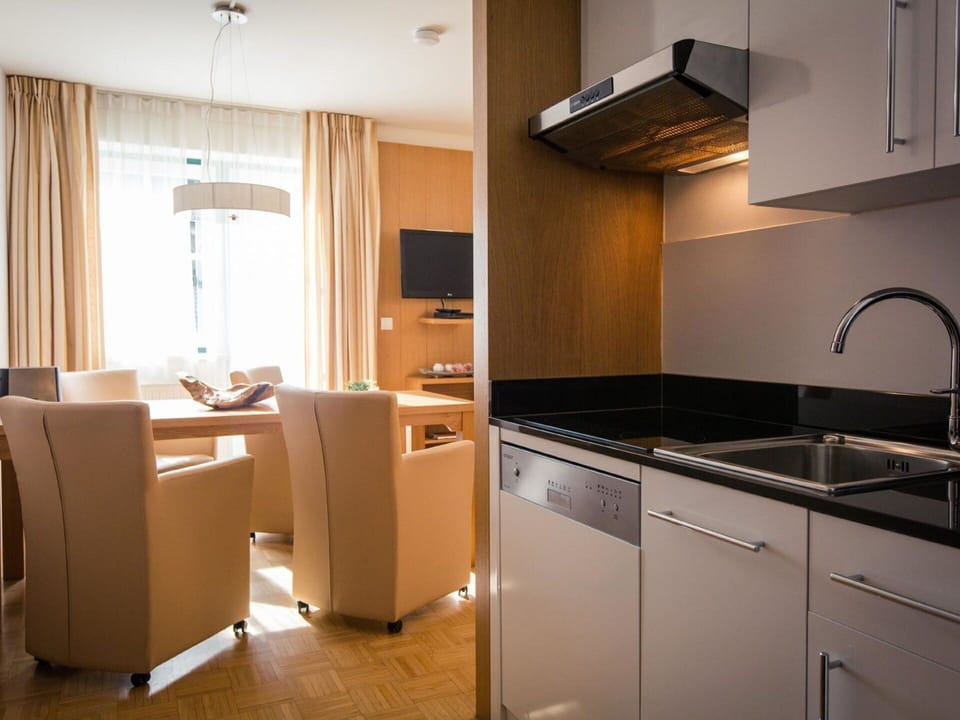 Sky, Building, Cloud, Property, Window, Plant, House, Wood, Urban Design, Condominium