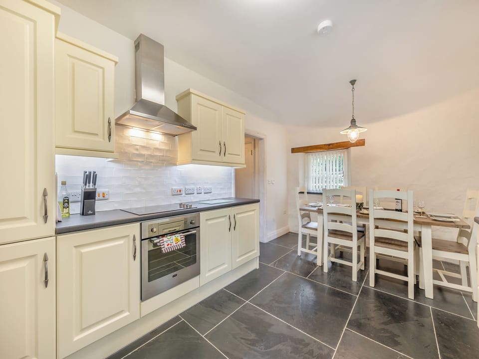 Kitchen | Penpompren, Blaenpennal, near Aberystwyth
