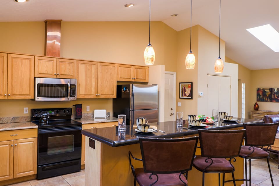 Breakfast Bar