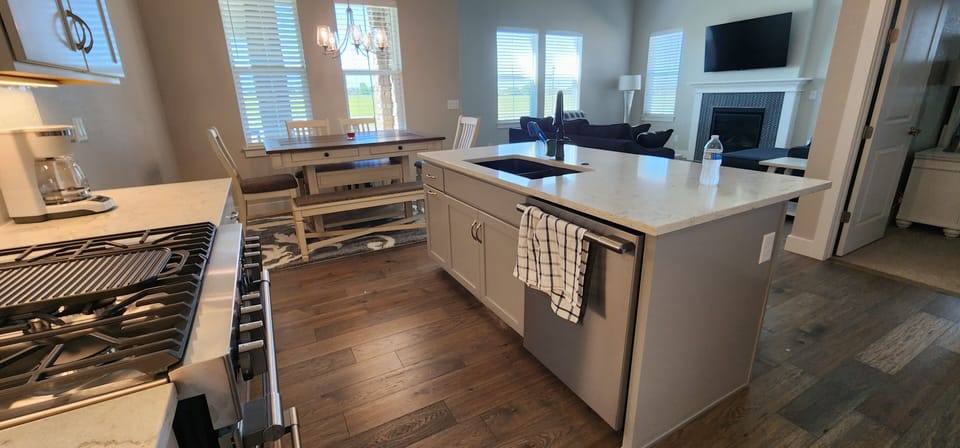 Open concept main floor