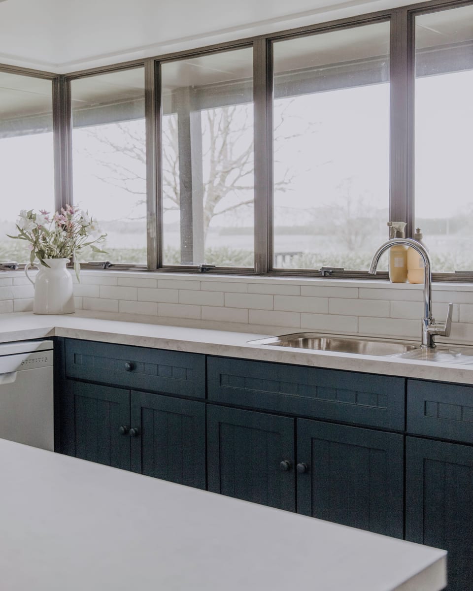 Entertainers kitchen.