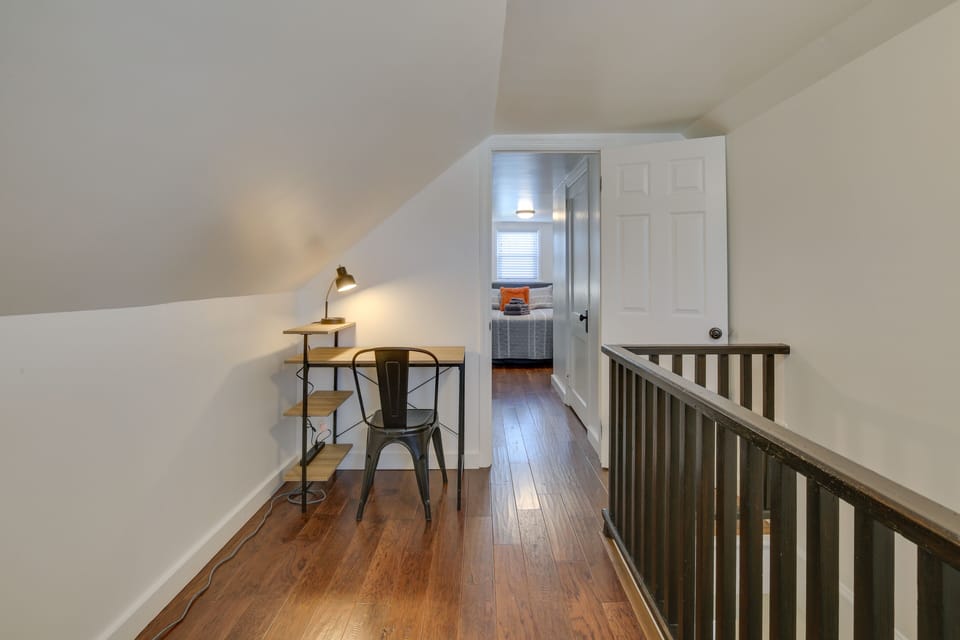 Hallway | Desk