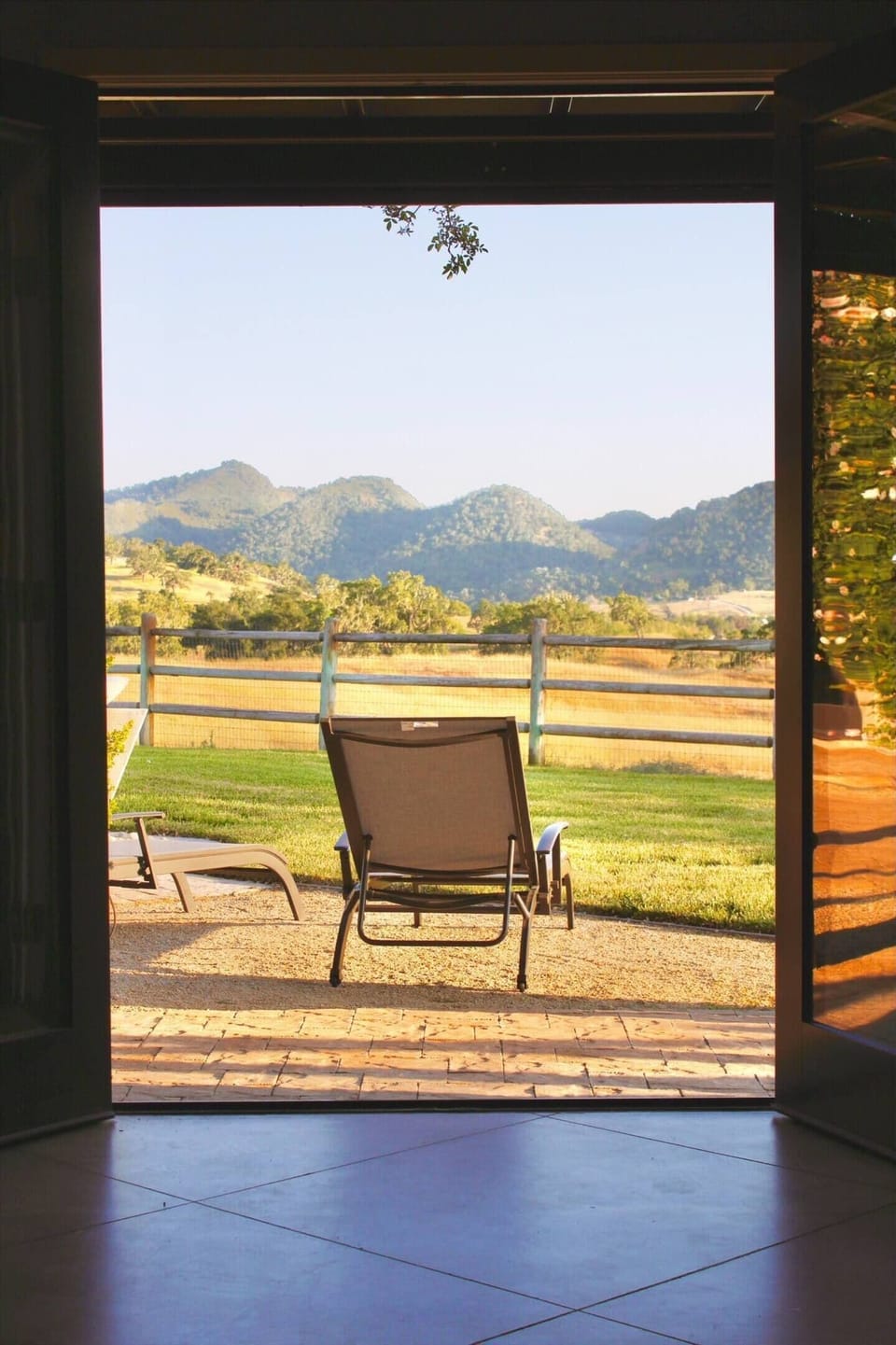 Stunning views of the Huasna valley from every window