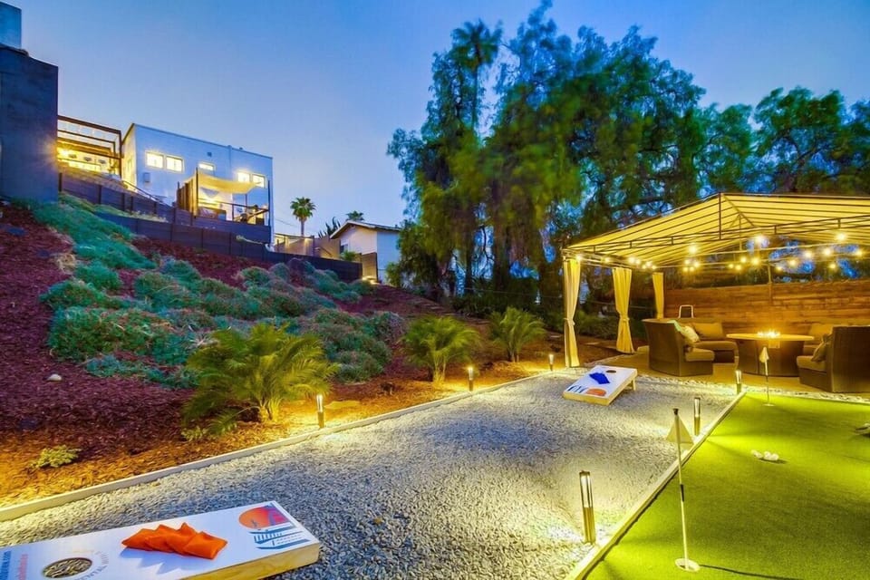 Cornhole, putt-putt, and more right outside. Easy fun that keeps everyone entertained.