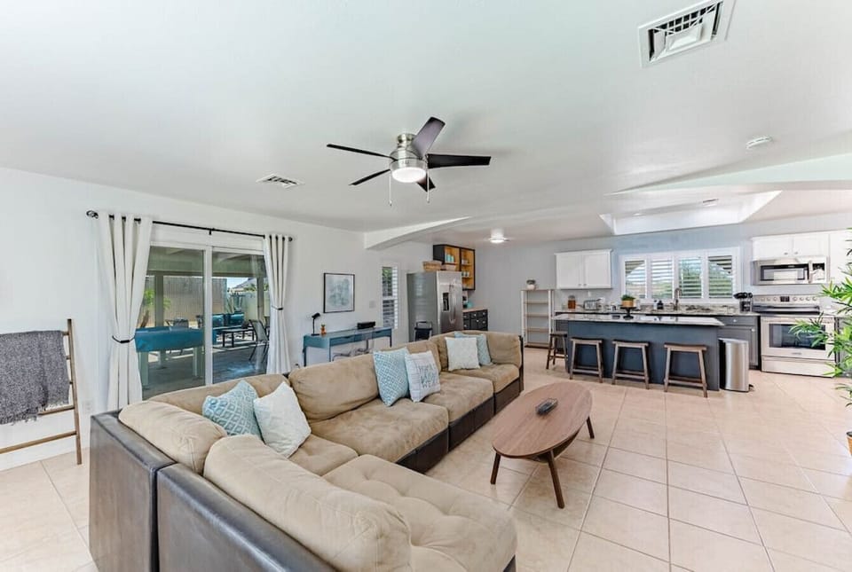 Cozy living room with ample seating and natural light