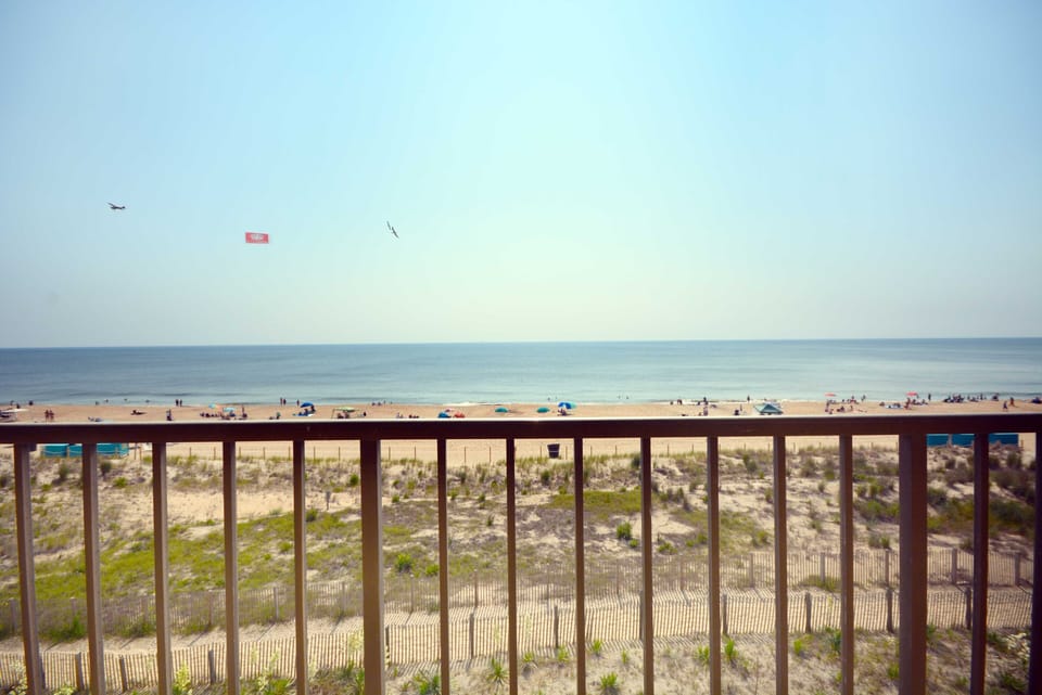 BALCONY-VIEW