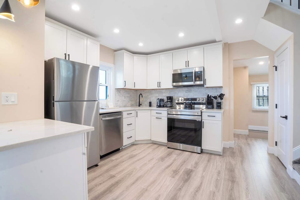 Fully-equipped kitchen