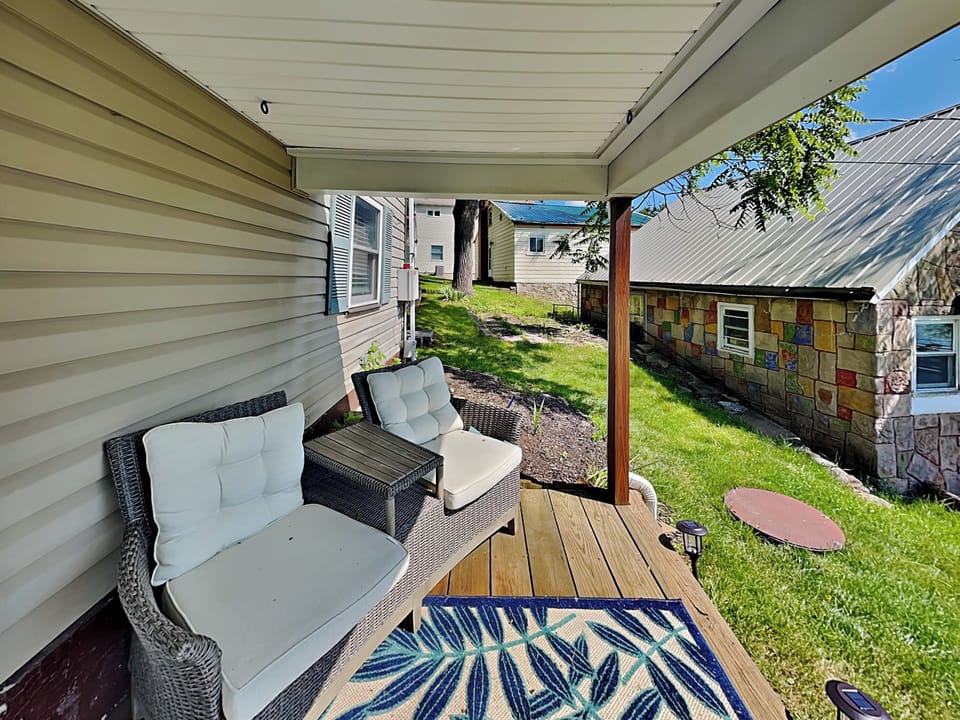 Front Porch Seating