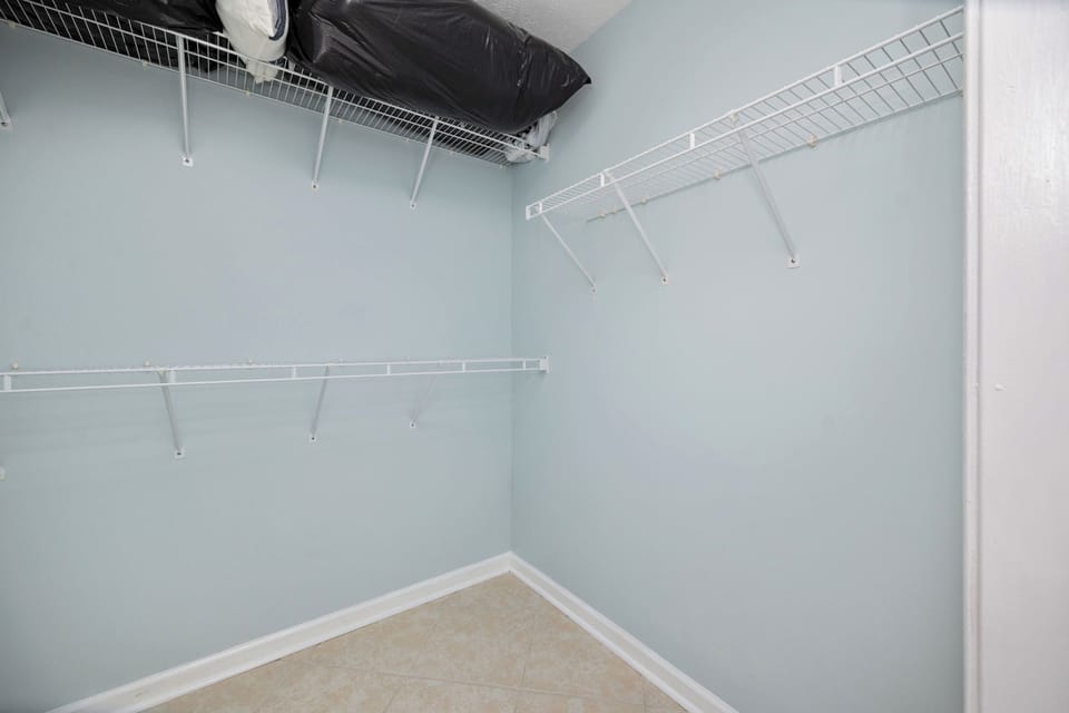 Master Walk-in Closet - Northeast