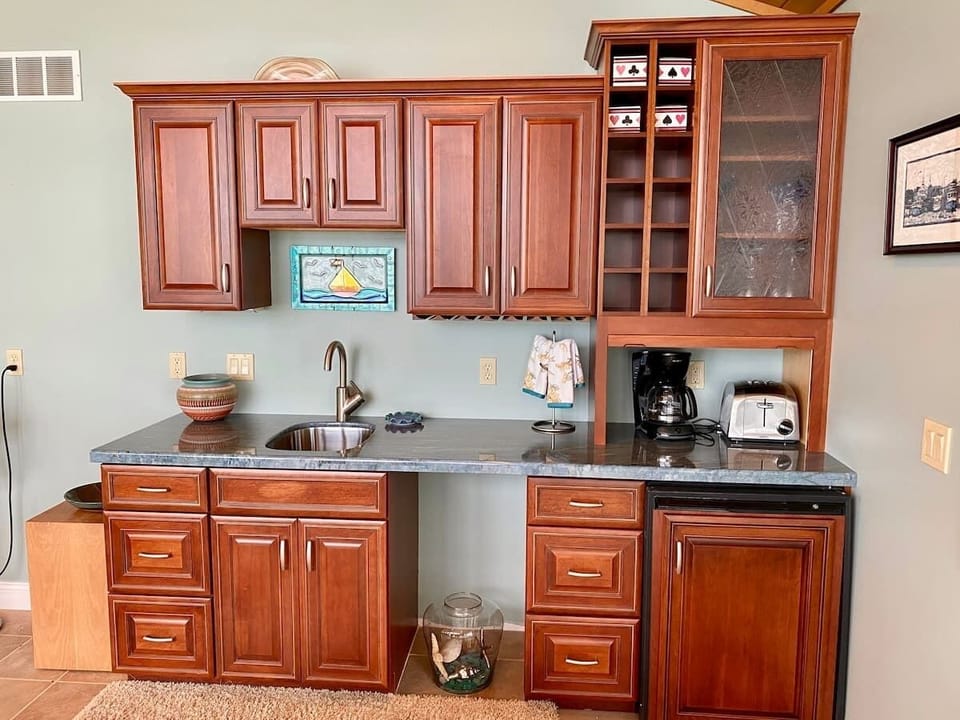 upstairs kitchenette 