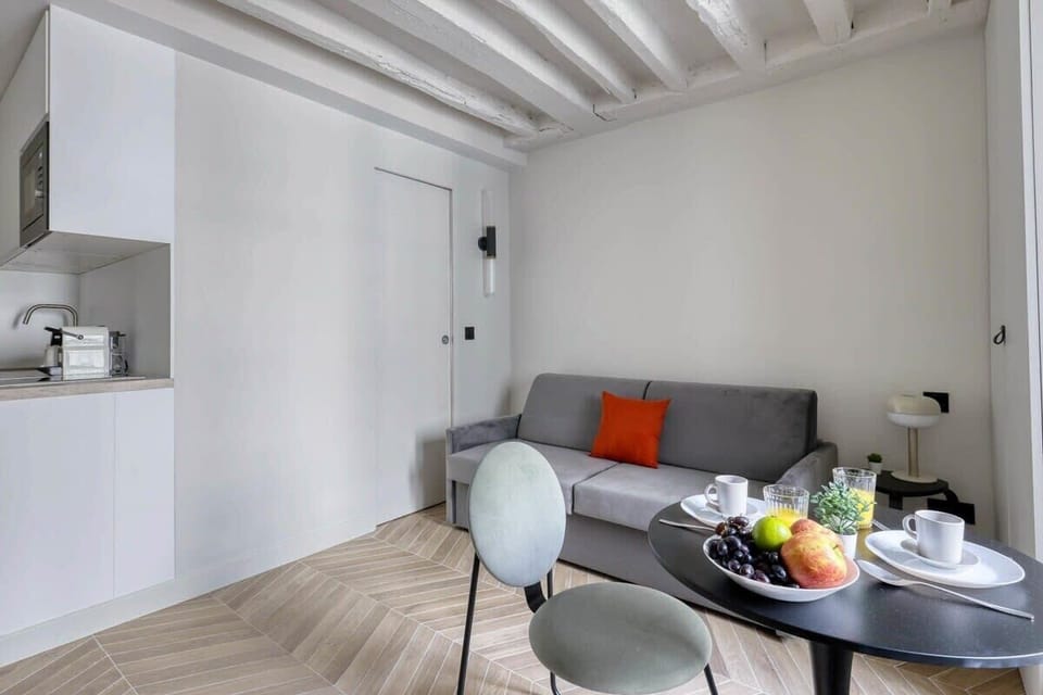 Living Room - Seating Area