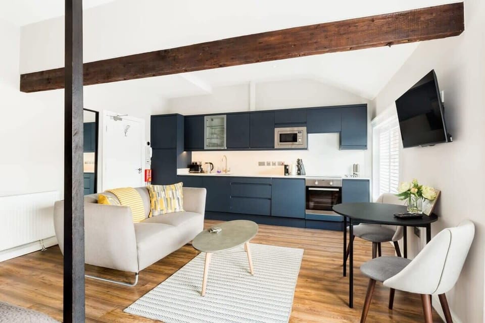 Studio with full kitchen