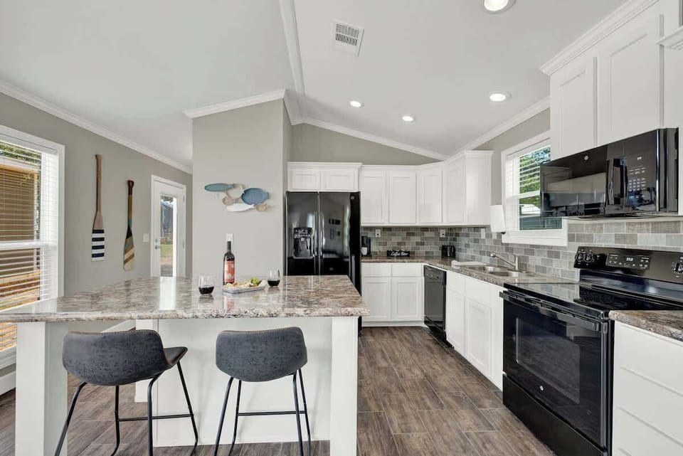 Large kitchen space.