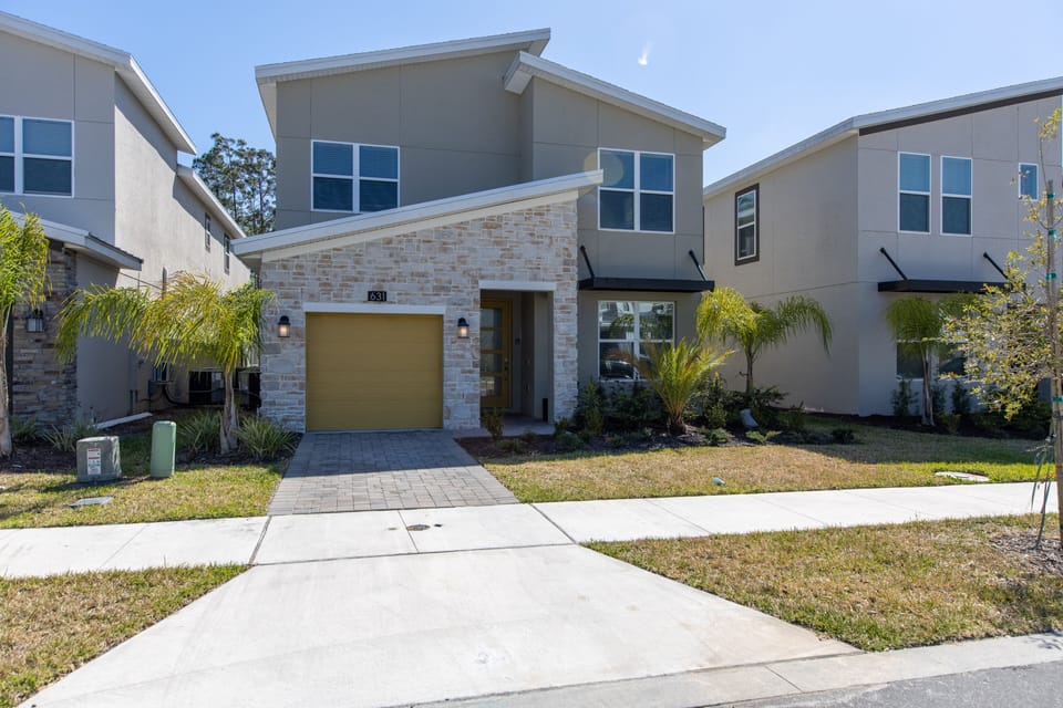 Building, Garage, Urban, Flagstone, House