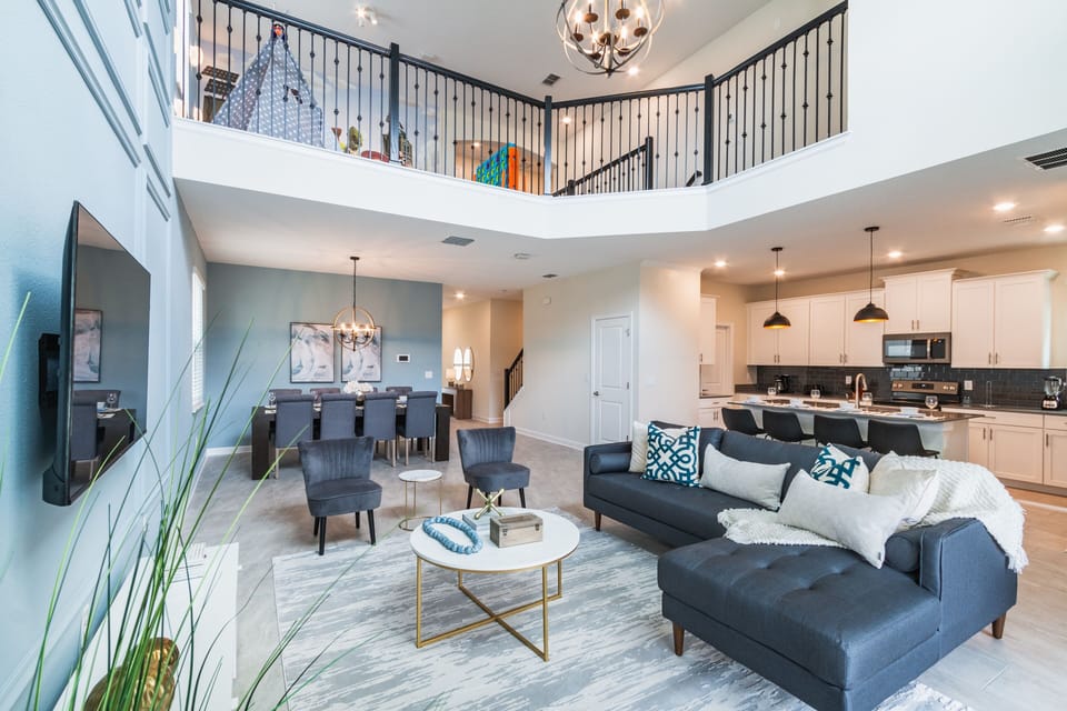Living Room, Indoors, Room, Building, Furniture