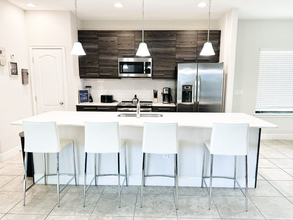 Indoors, Kitchen, Kitchen Island, Microwave, Oven