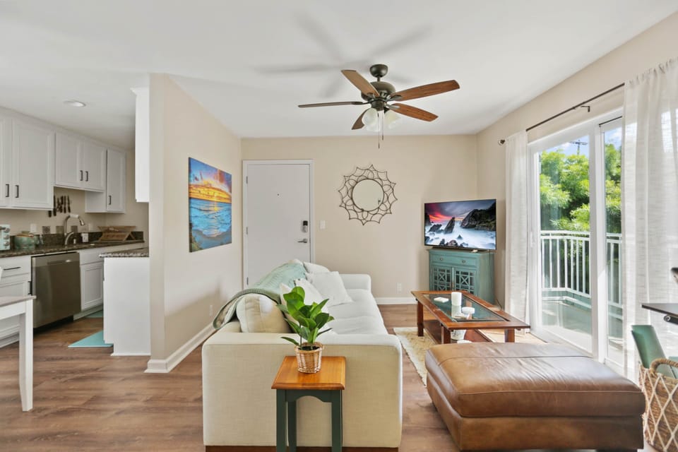 Living Room (3)