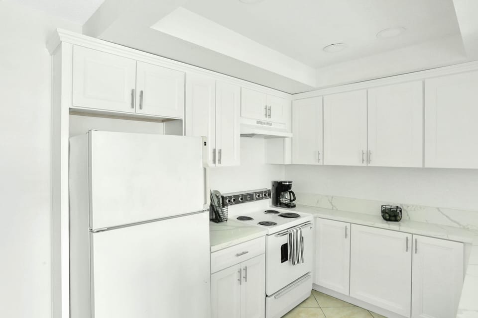 Kitchen (2)