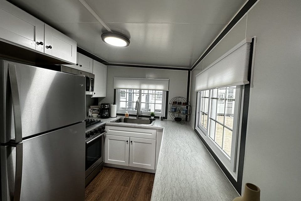 Sofa bed unit 1: Full kitchen