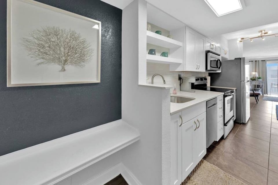 Escape to our luxurious condo on the white sands of Florida's Emerald Coast.