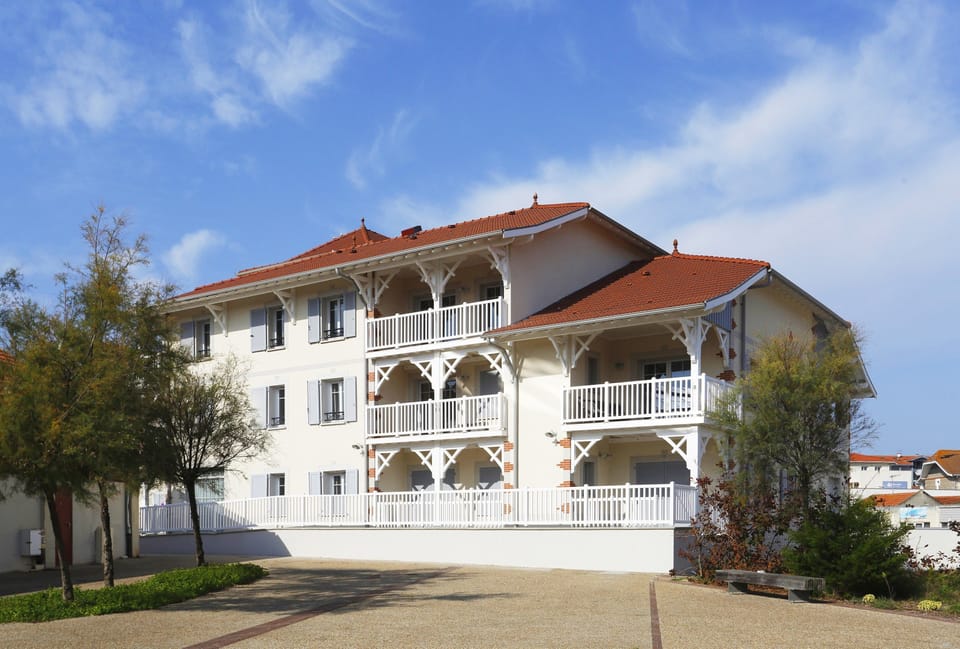 Welcome to your home away from home in Mimizan!
