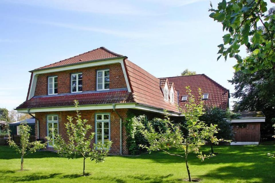 Holiday Home Exterior [summer]