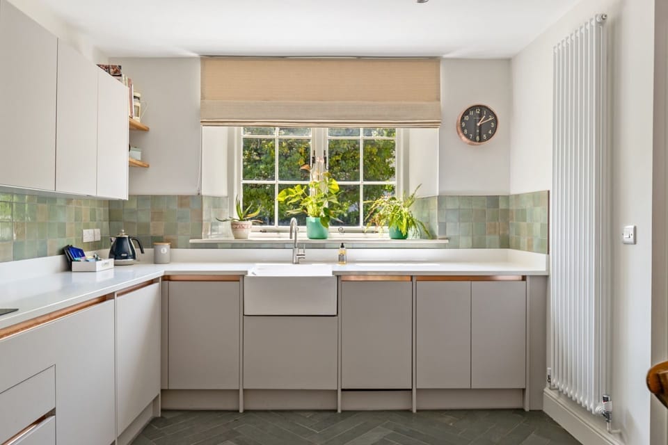 The kitchen at Teacher's Cottage, Gower
