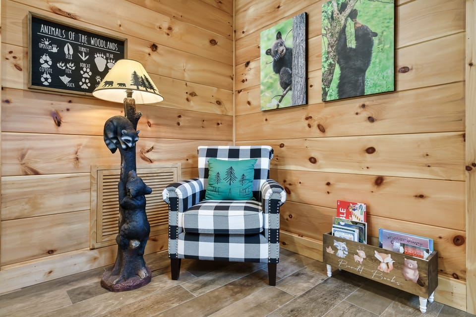 19 Reading Nook