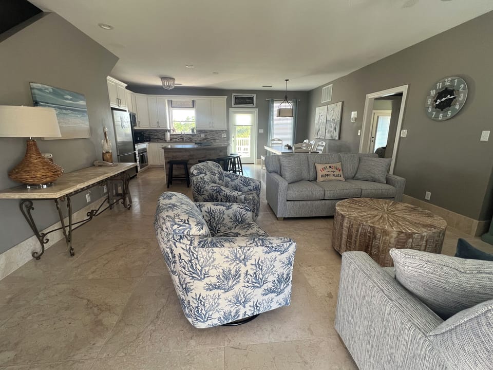 Livingroom/Kitchen
