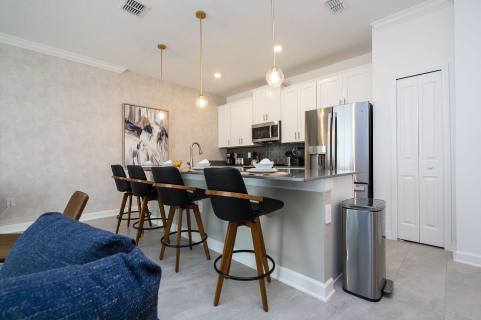 Fully equipped kitchen