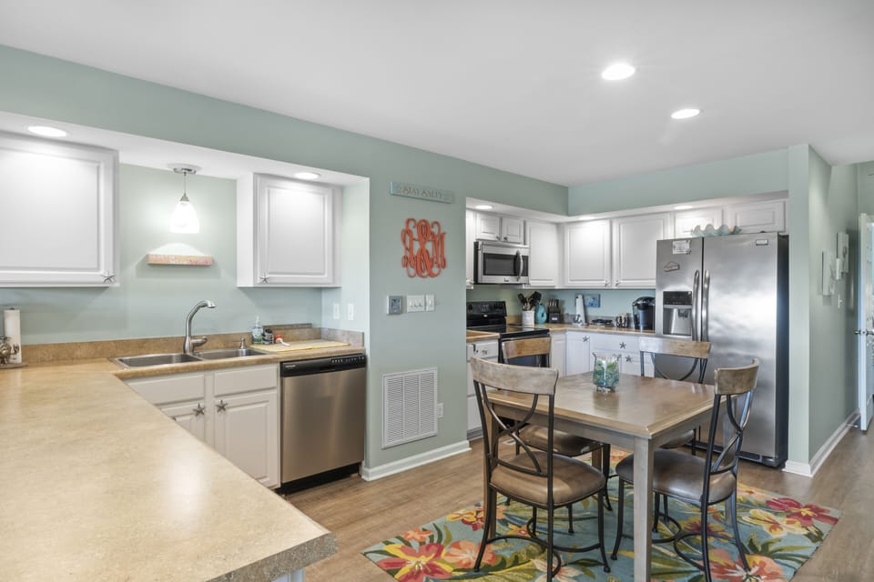 Kitchen/Dining