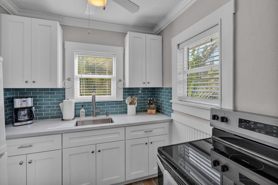 Upper Unit - Kitchen
