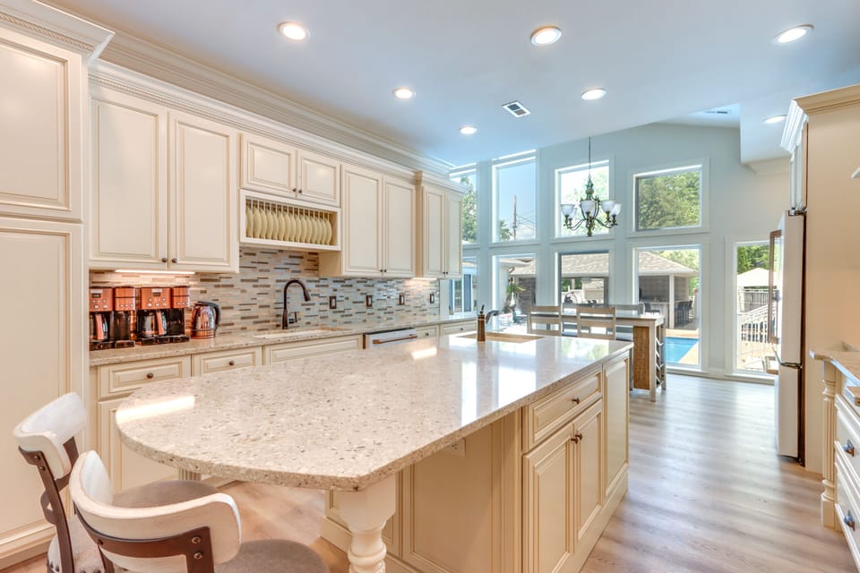 Kitchen | Main Level | Coffee Makers | Dishwasher
