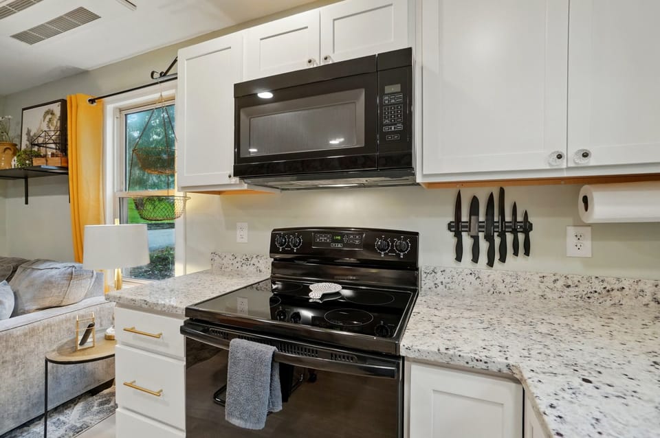 Fully Stocked Kitchen