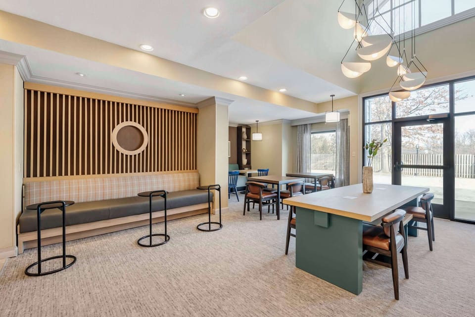Gather together in the airy lounge for relaxed conversation.