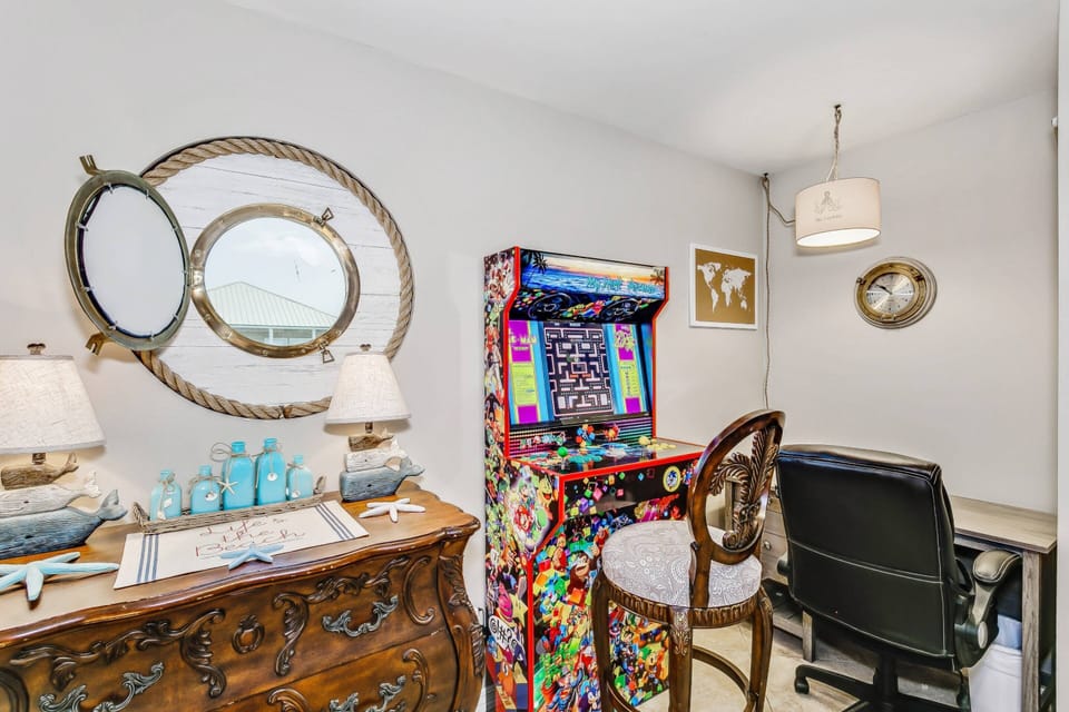 The twin bunk room features an amazing arcade center that has over 16,000 games