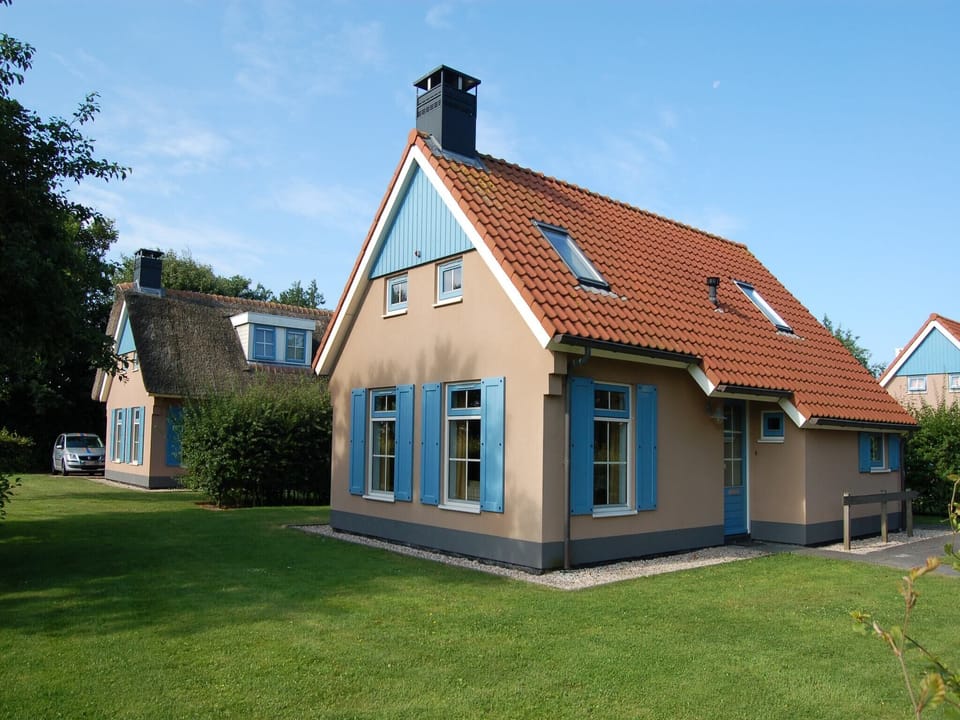 Holiday Home Exterior [summer]