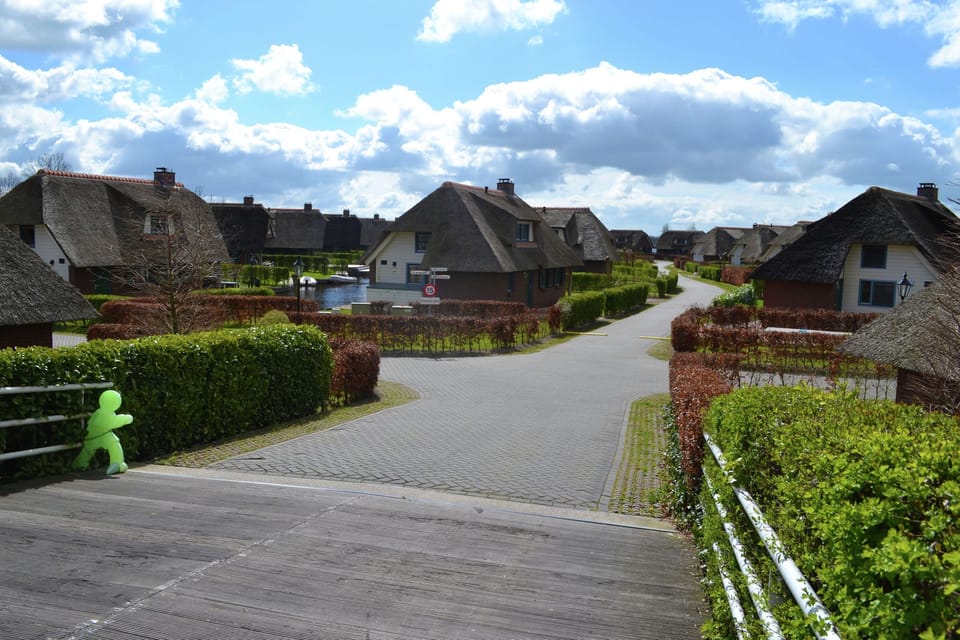 Immediate Surroundings [summer] (<1 km)