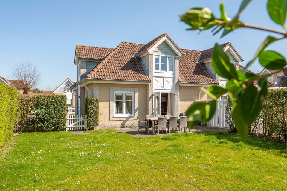 Holiday Home Exterior [summer]