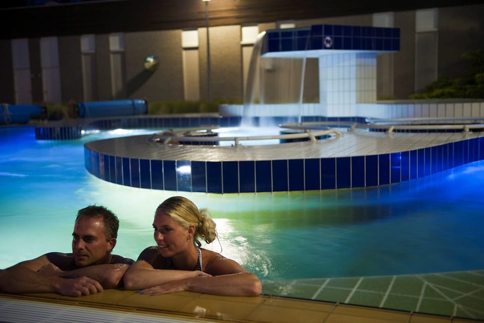 Holiday Home Swimming Pool