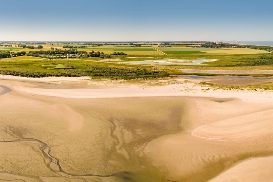 Surroundings [summer] (1-5 km)