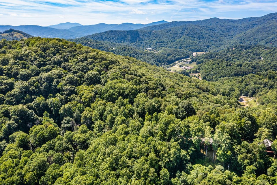 LocationViewsofOnMountainTime